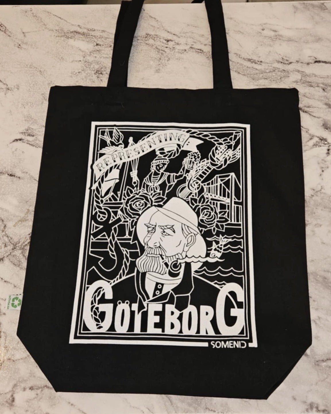 Tygkasse: Representing Göteborg