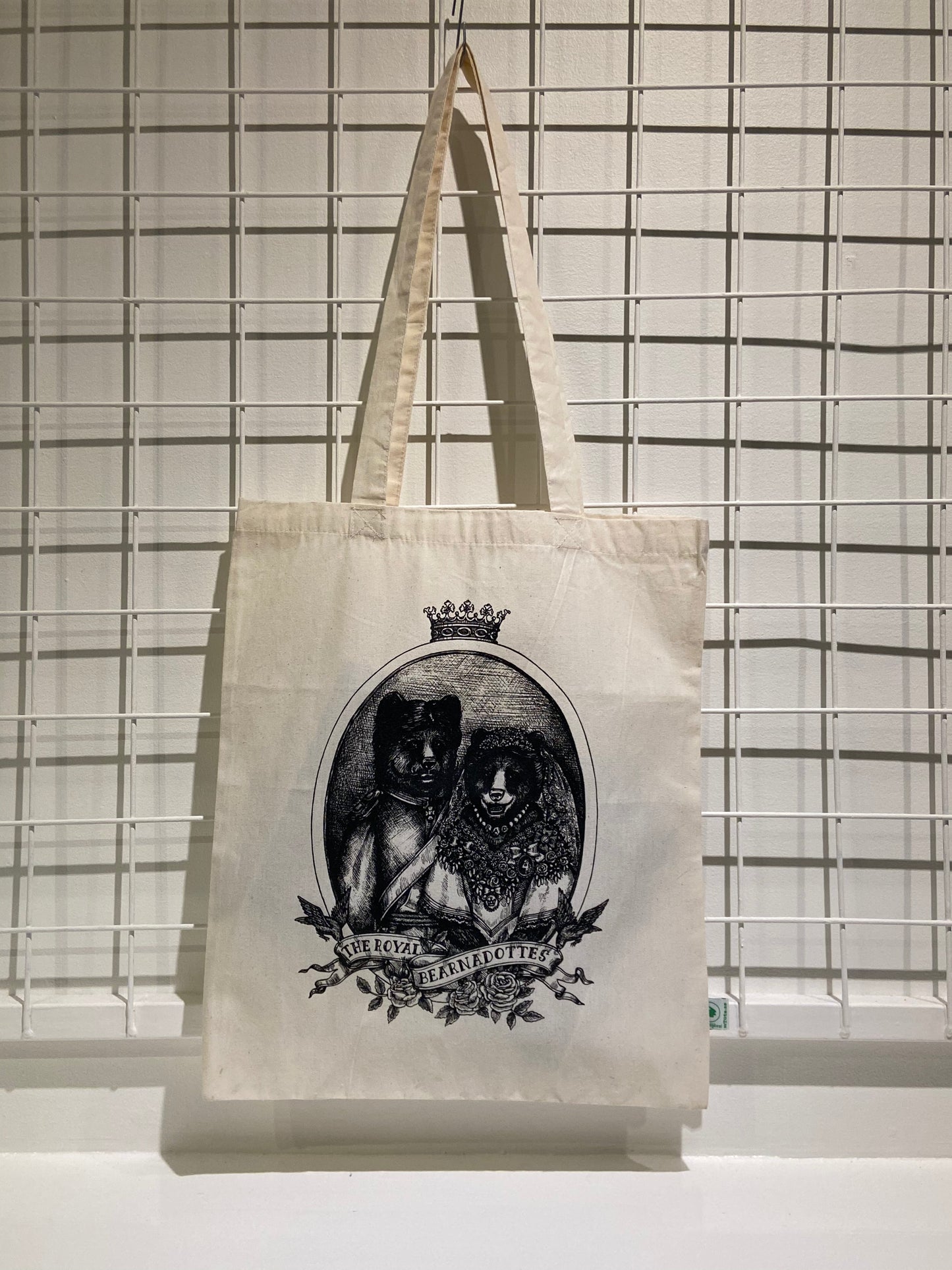 Tygkasse: The Royal Bearnadottes