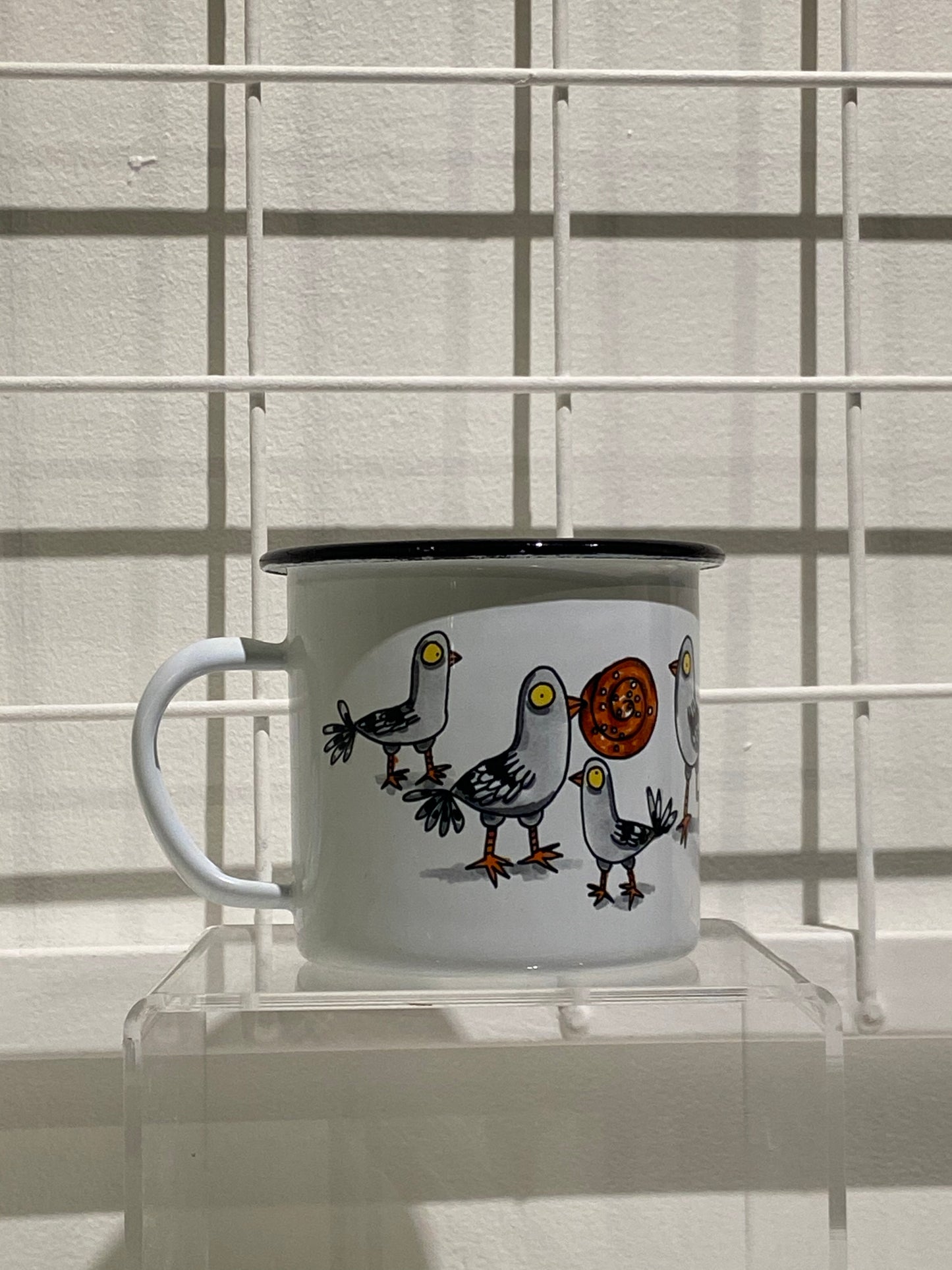 Emaljmugg: Göteborgsduvor